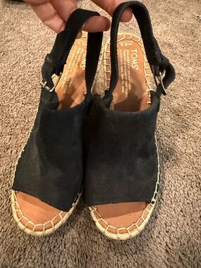 TOMS Black Suede Espadrille Slingback Sandals 6.5